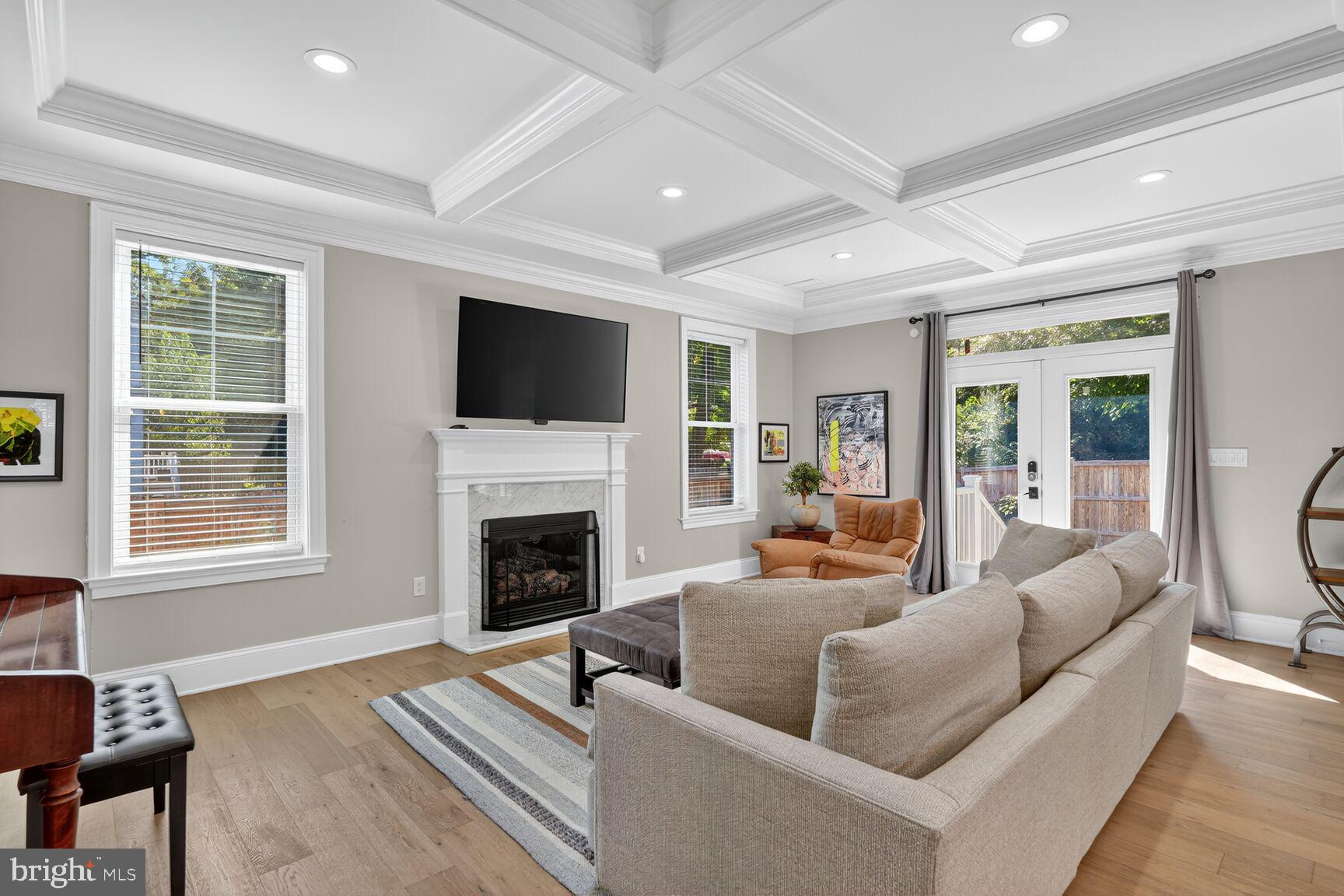 2808 W GEORGE MASON ROAD