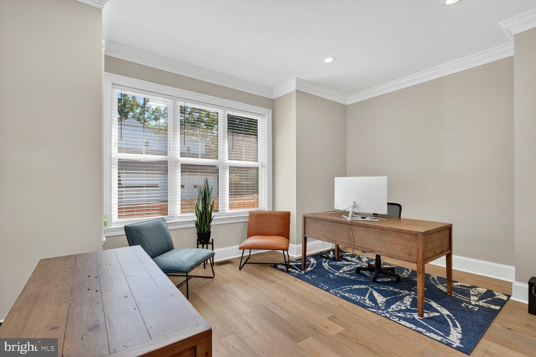 2808 W GEORGE MASON ROAD