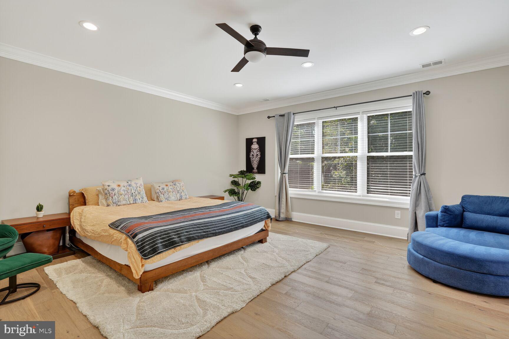 2808 W GEORGE MASON ROAD