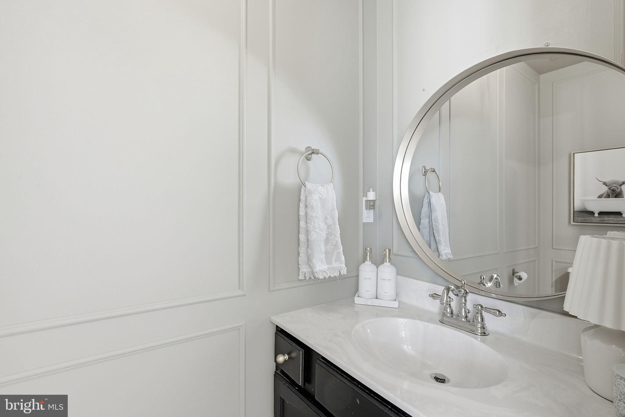 3853 ALDER WOODS COURT