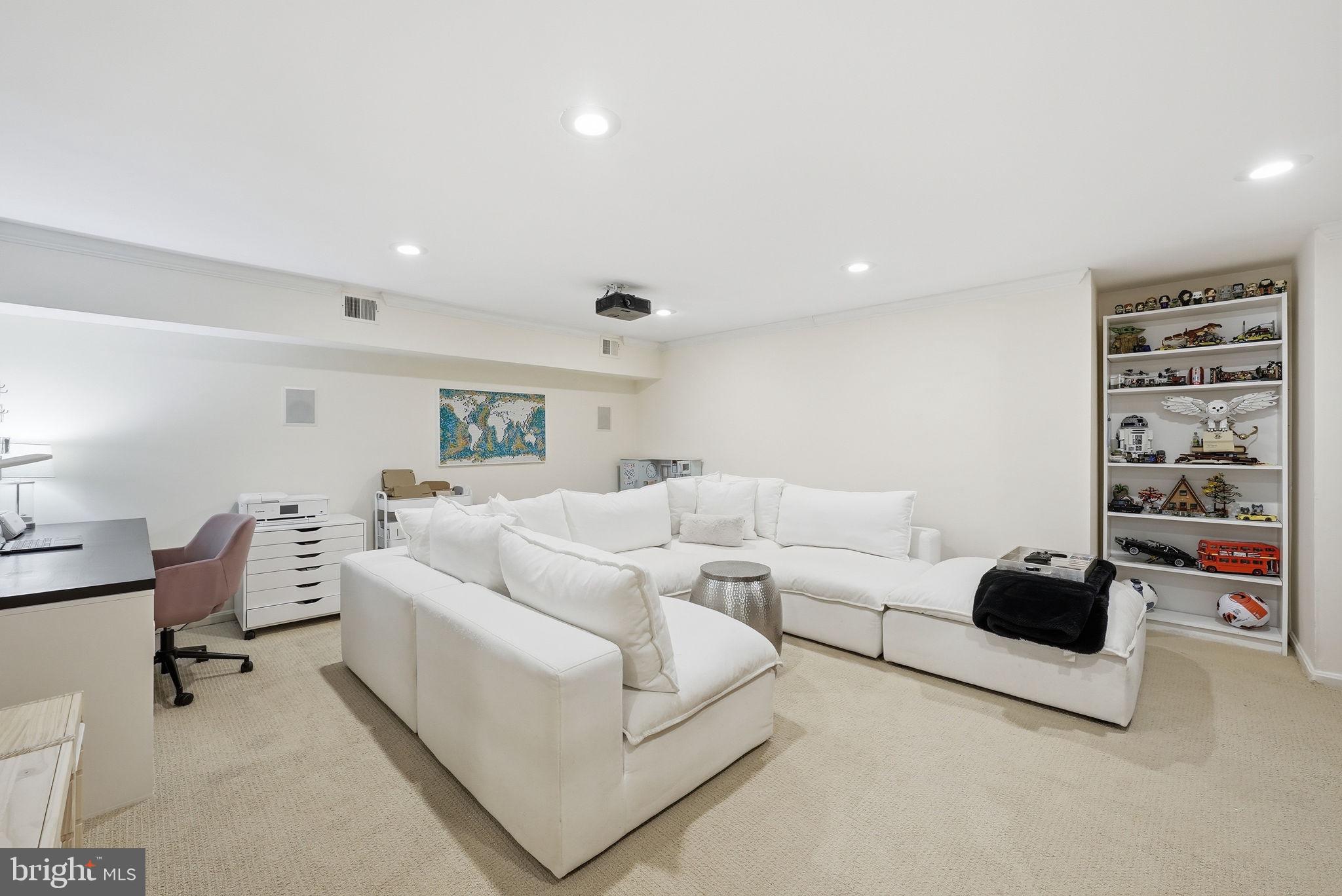 3853 ALDER WOODS COURT