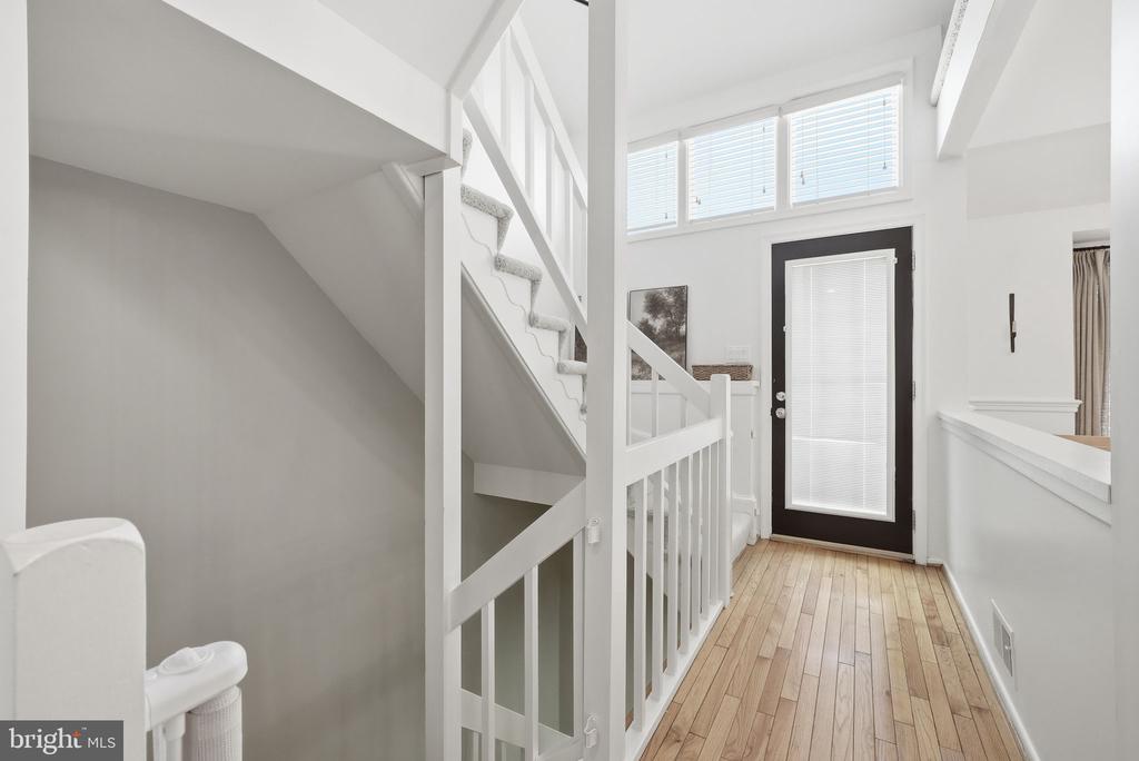 3853 ALDER WOODS COURT
