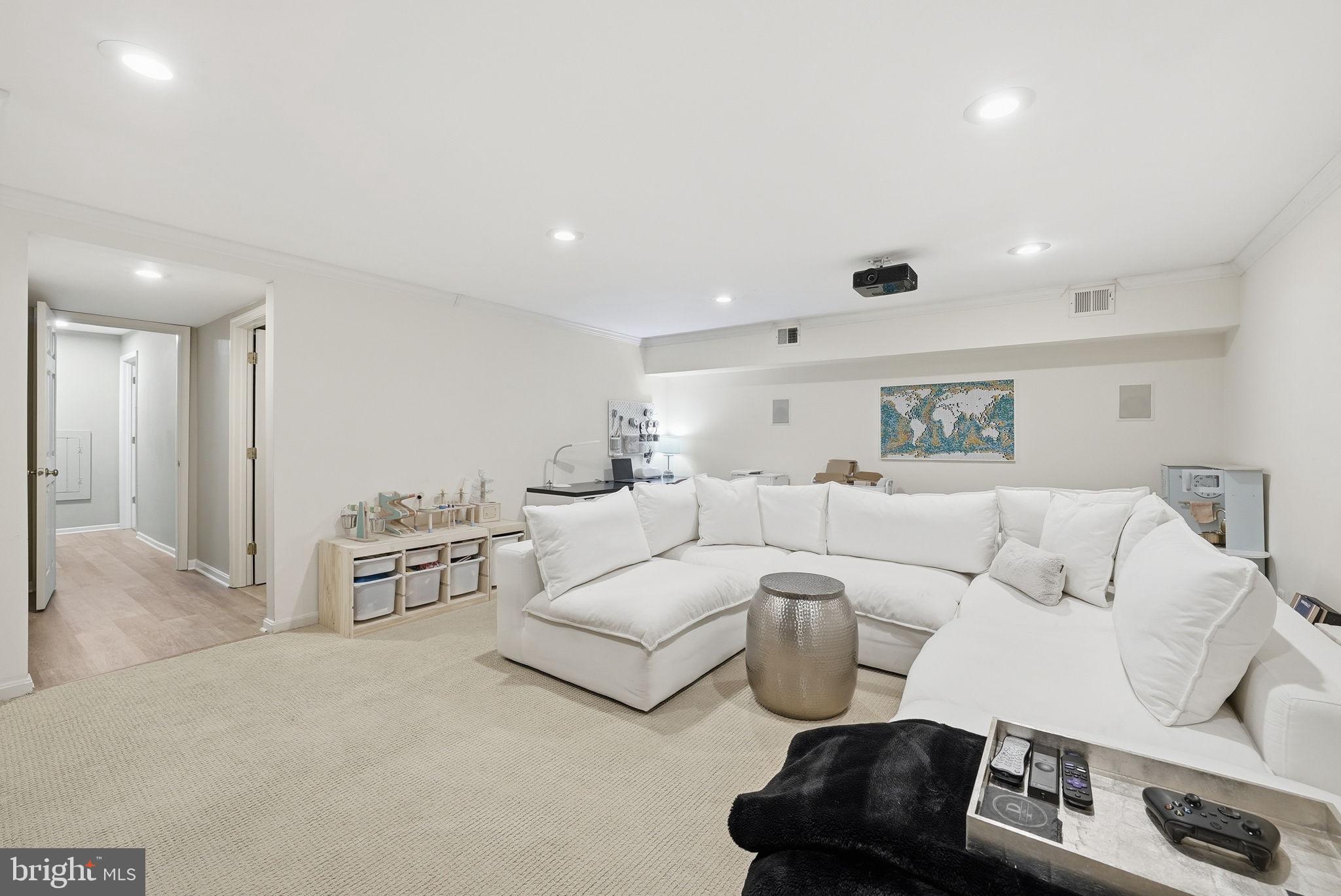 3853 ALDER WOODS COURT