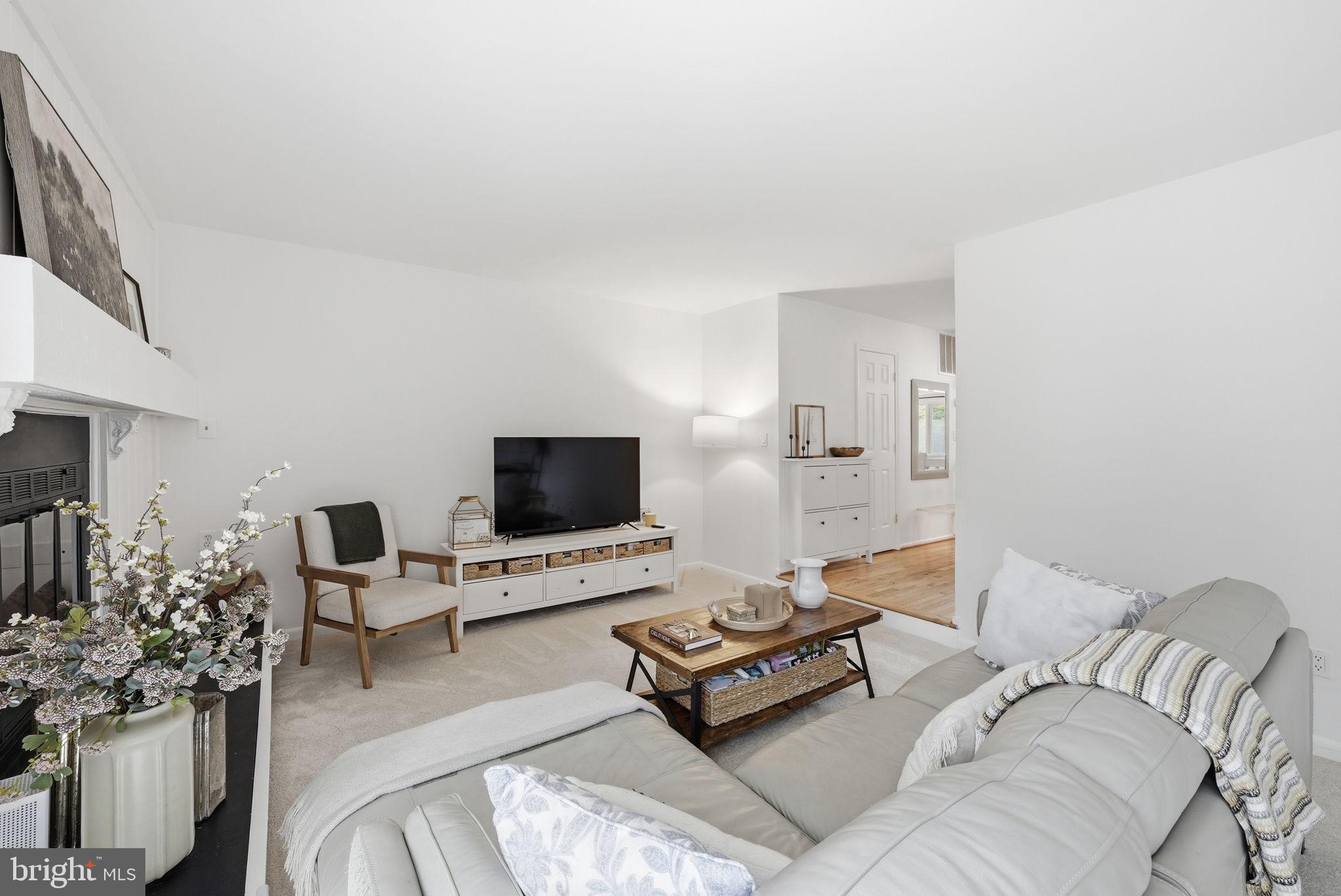 3853 ALDER WOODS COURT