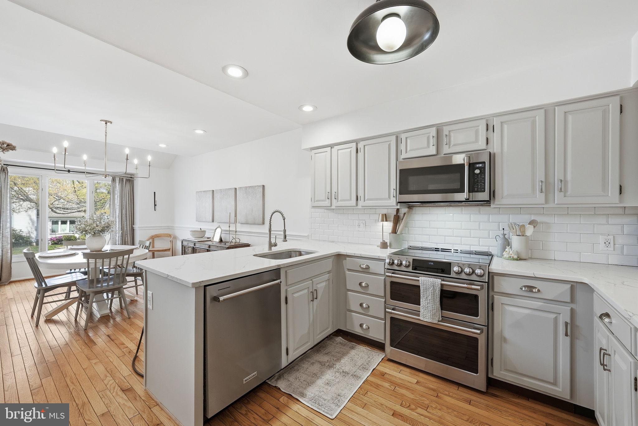 3853 ALDER WOODS COURT