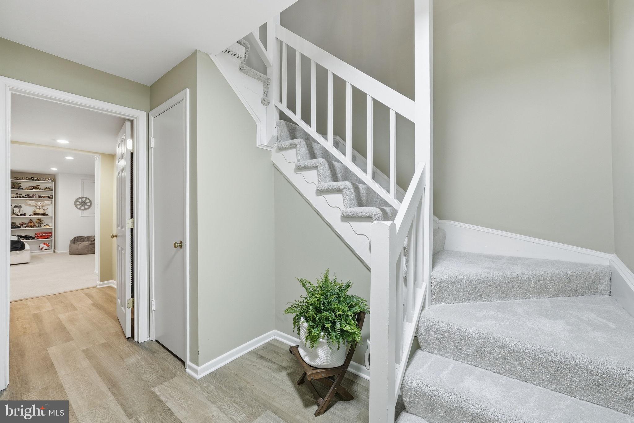 3853 ALDER WOODS COURT