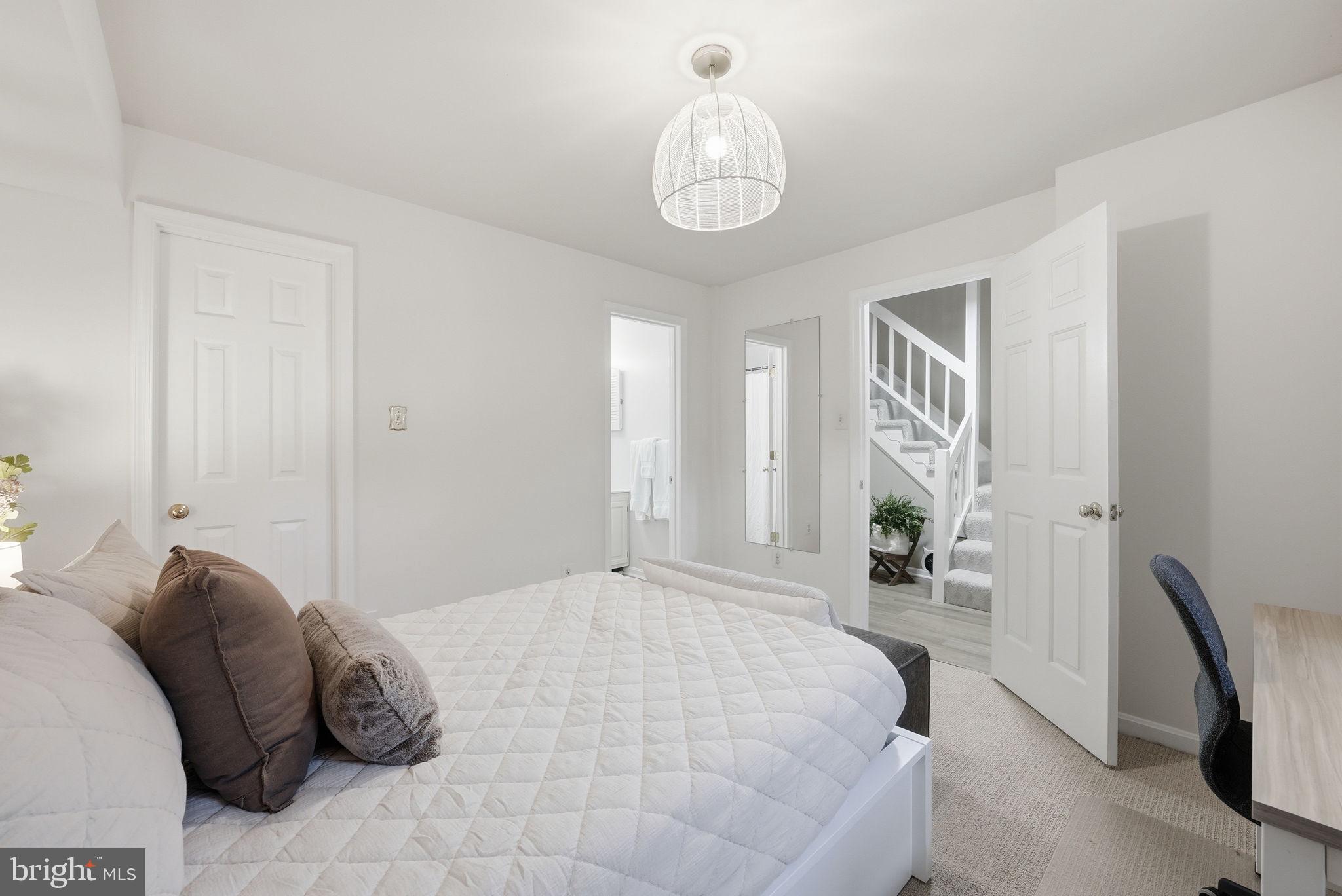 3853 ALDER WOODS COURT