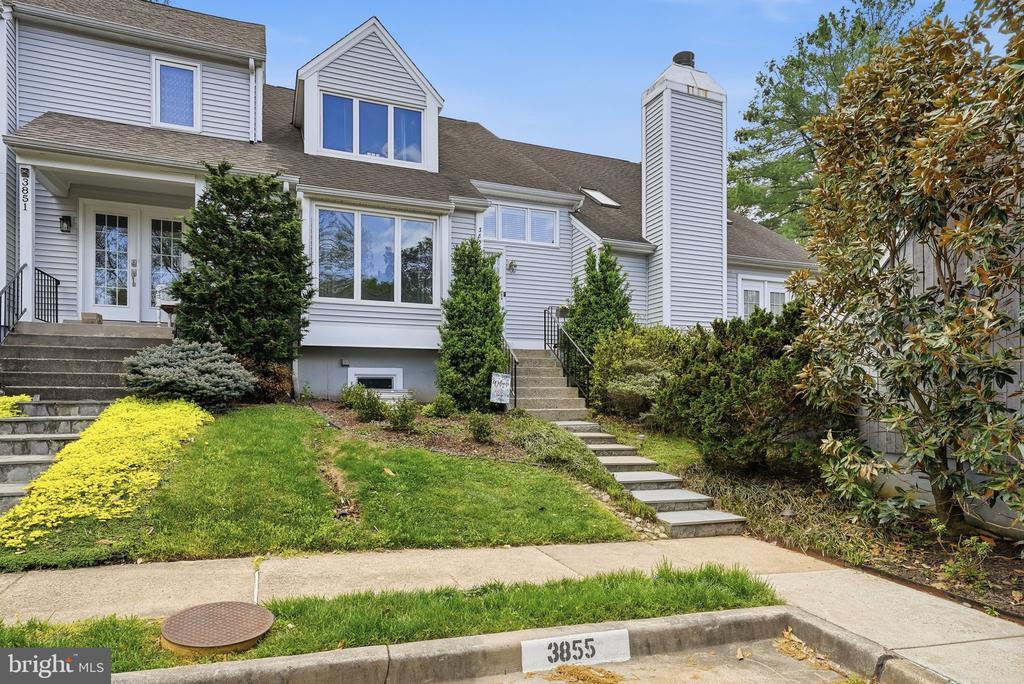 3853 ALDER WOODS COURT