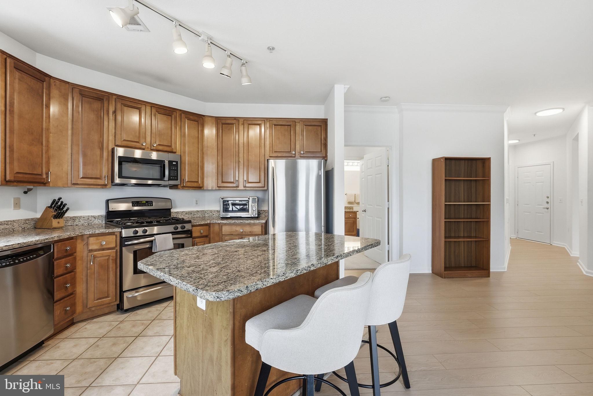 9490 VIRGINIA CENTER BOULEVARD 230