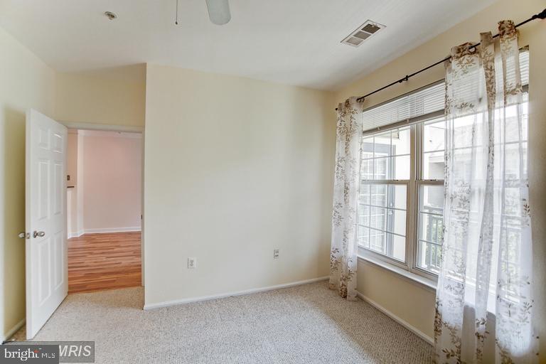 3021 NICOSH CIRCLE 1403