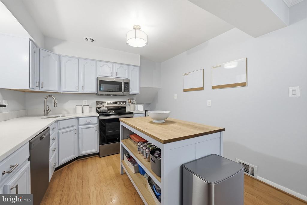 7523 JUNE STREET
