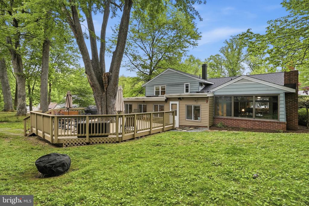 7523 JUNE STREET