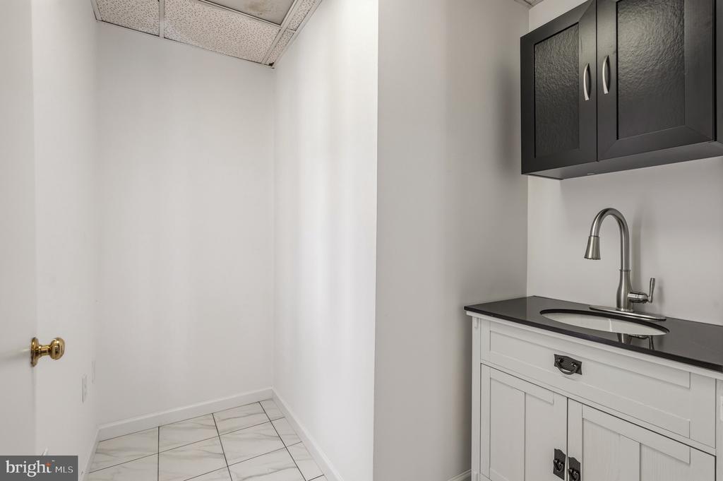 8212 OLD COURTHOUSE ROAD Unit: 2