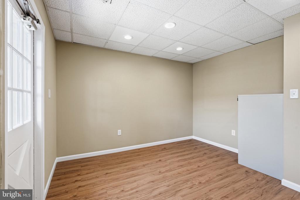8212 OLD COURTHOUSE ROAD Unit: 2