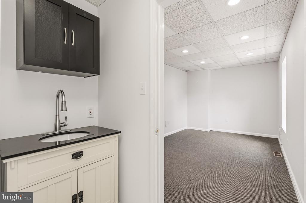 8212 OLD COURTHOUSE ROAD Unit: 2