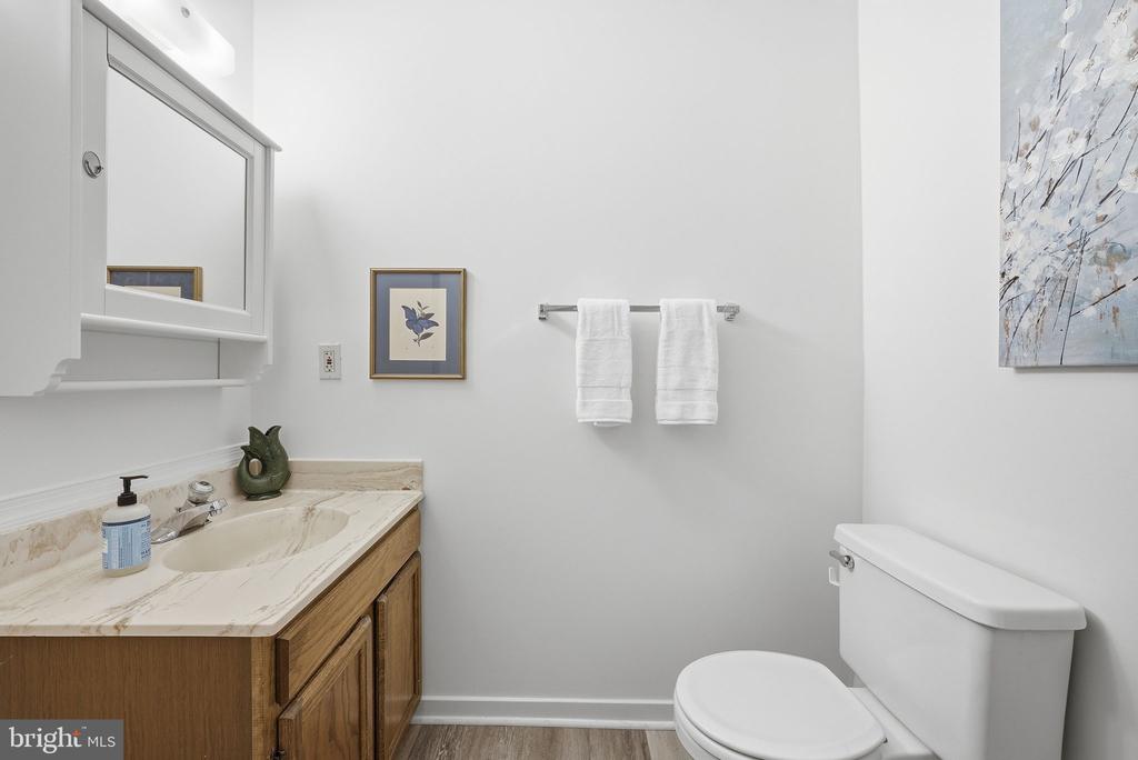 5826 JACKSONS OAK COURT