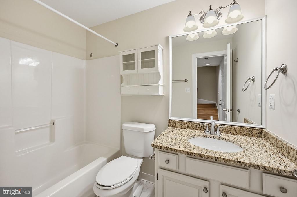 8143 MADRILLON COURT