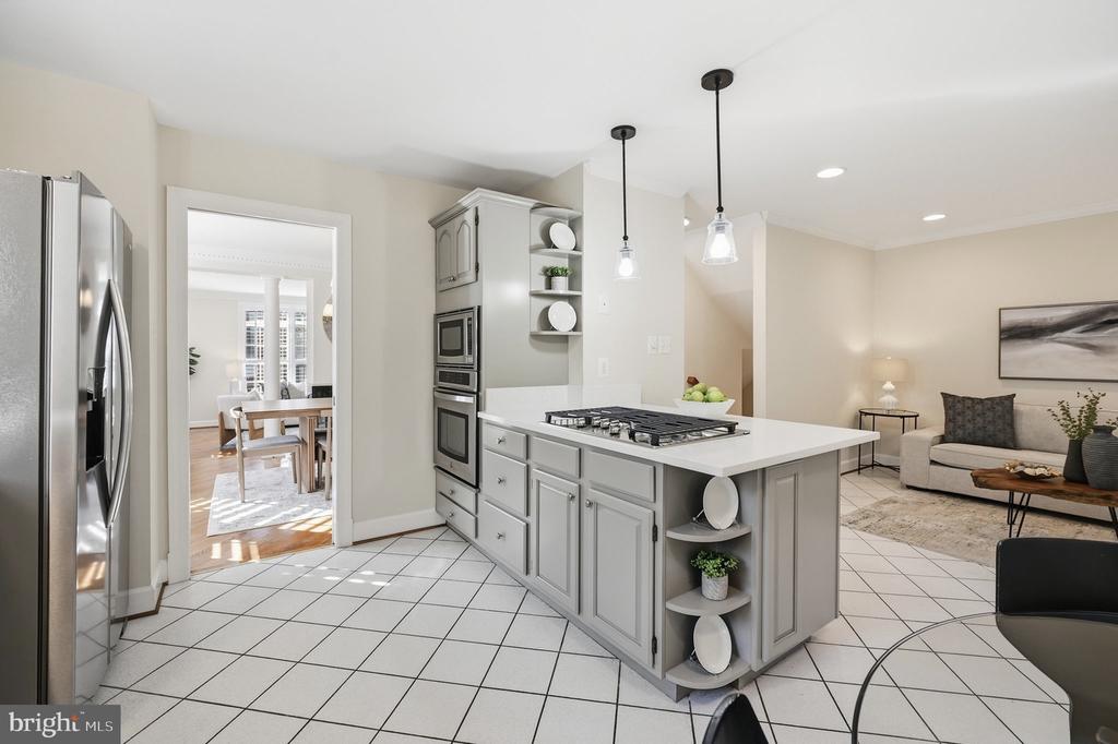 8143 MADRILLON COURT
