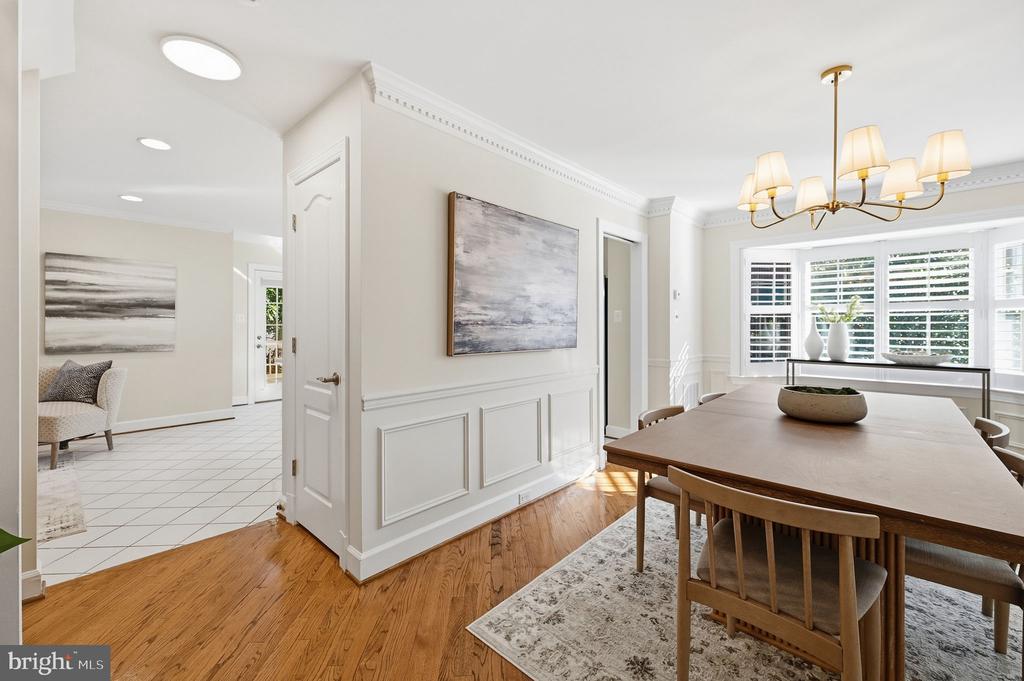 8143 MADRILLON COURT