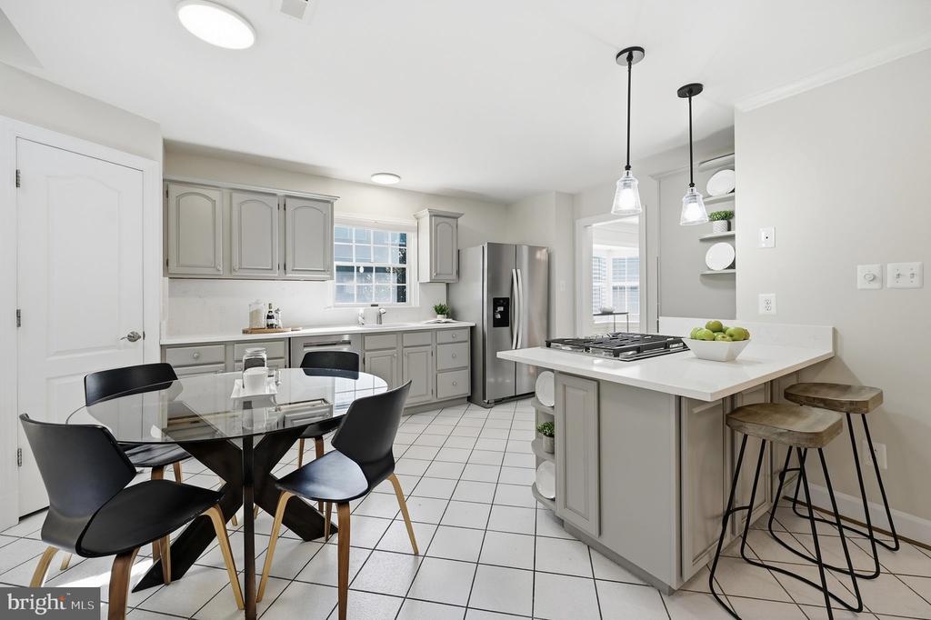 8143 MADRILLON COURT