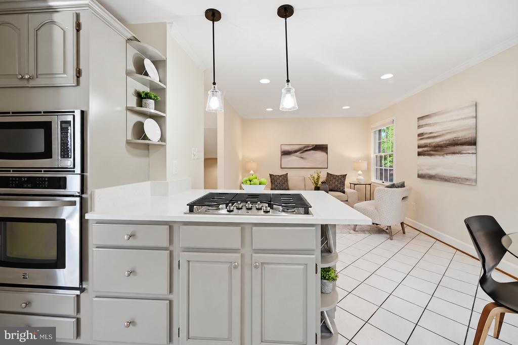 8143 MADRILLON COURT