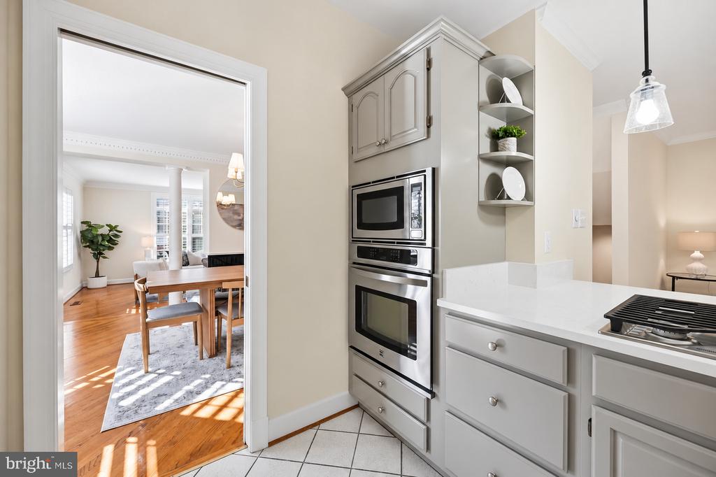 8143 MADRILLON COURT
