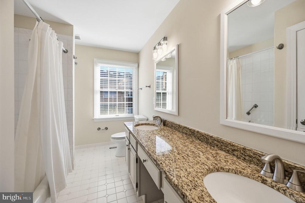 8143 MADRILLON COURT