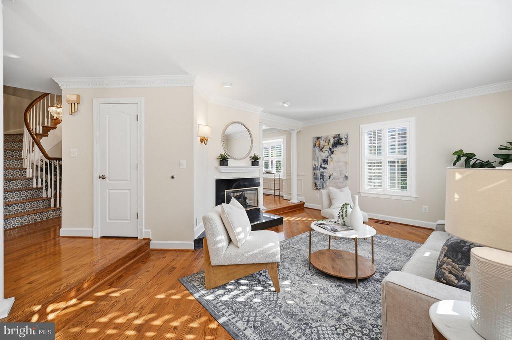 8143 MADRILLON COURT