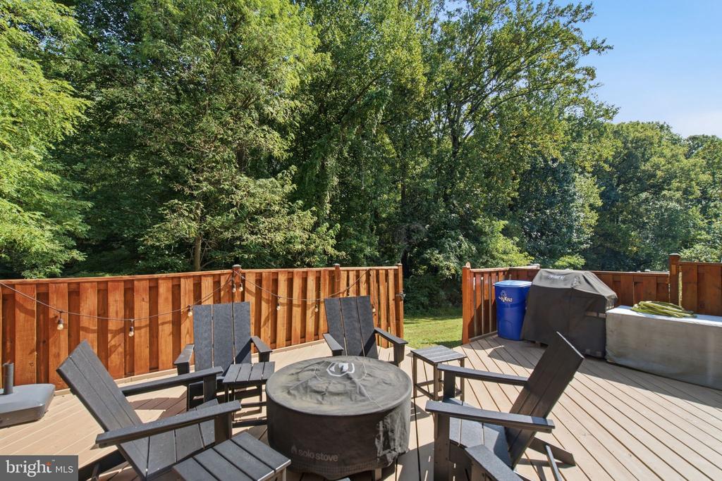3715 MOUNT AIREY LANE