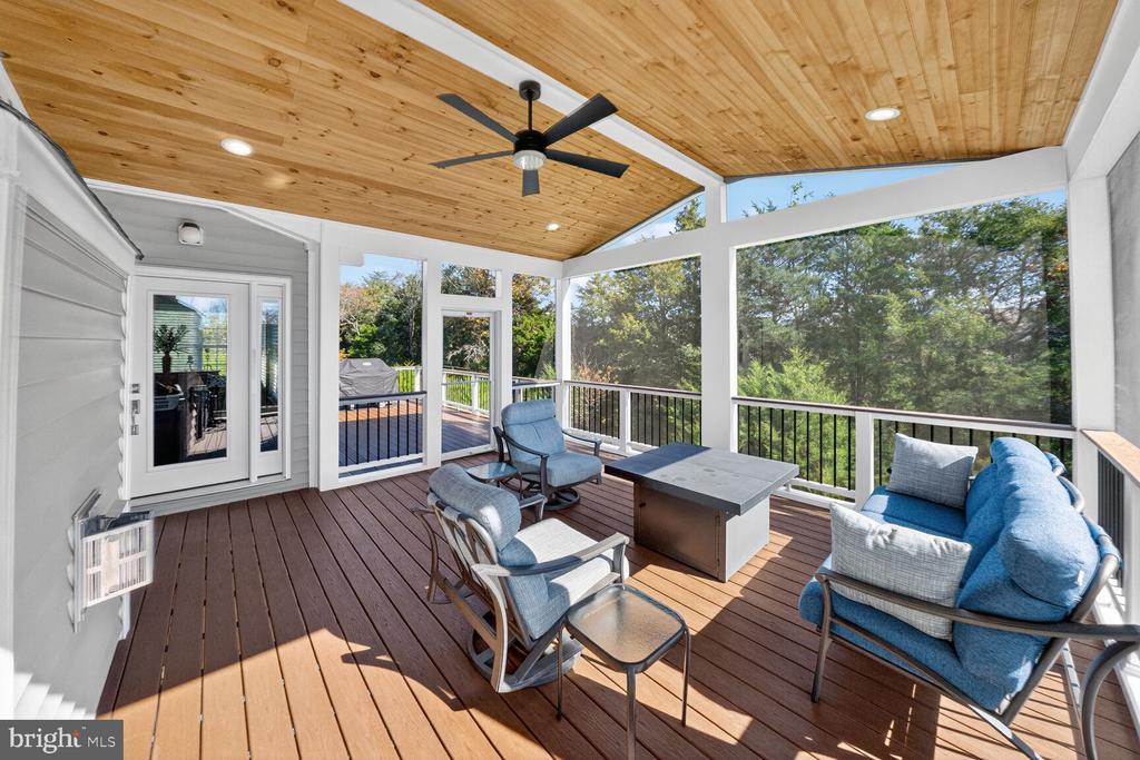 41381 LADYBUG COURT