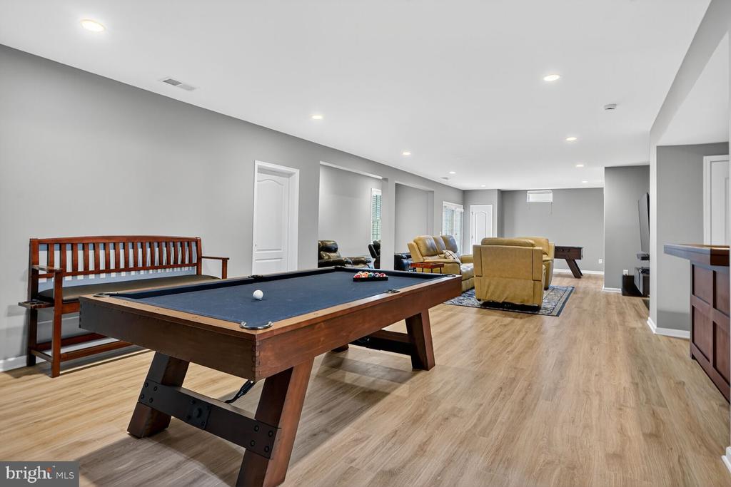 41381 LADYBUG COURT
