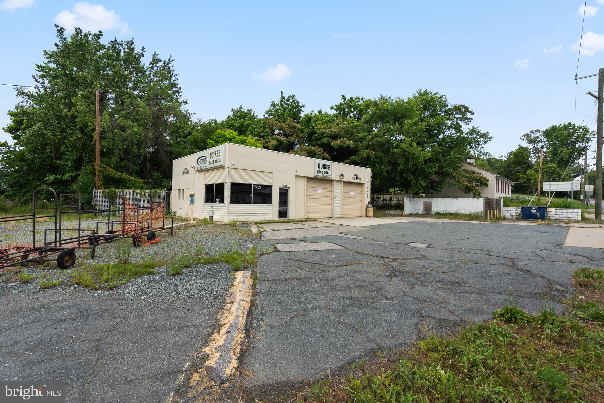18704 OLD TRIANGLE ROAD