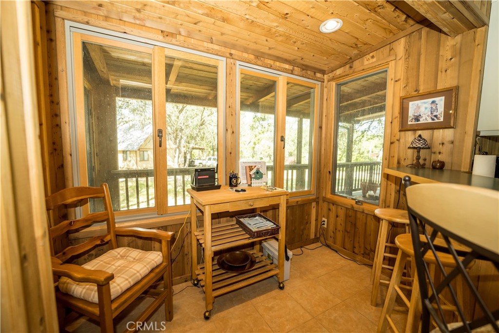 11011 26 S Shore Drive