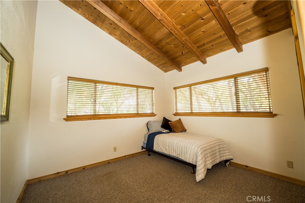 11011 26 S Shore Drive