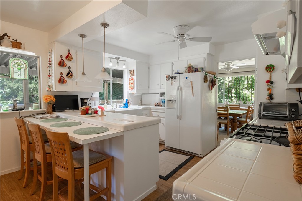 8900 Pino Solo Avenue