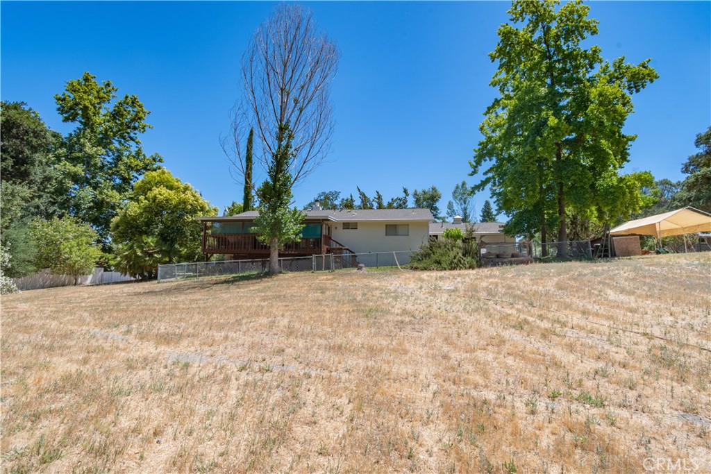 8900 Pino Solo Avenue