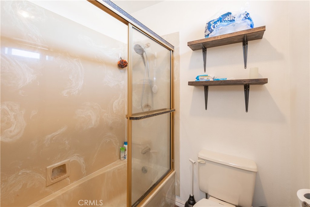 5058 Meadow Lark Lane