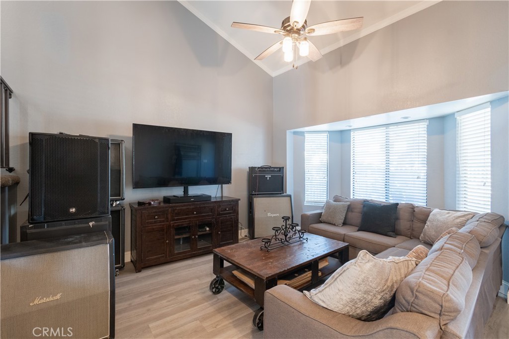 5058 Meadow Lark Lane