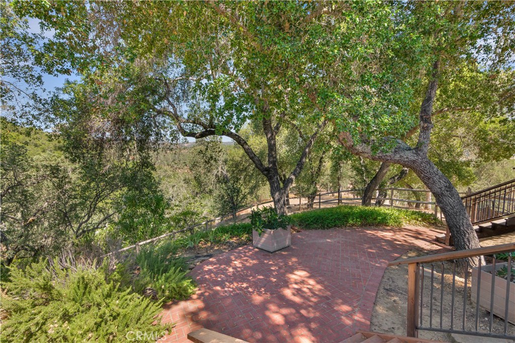 4595 Telford Road