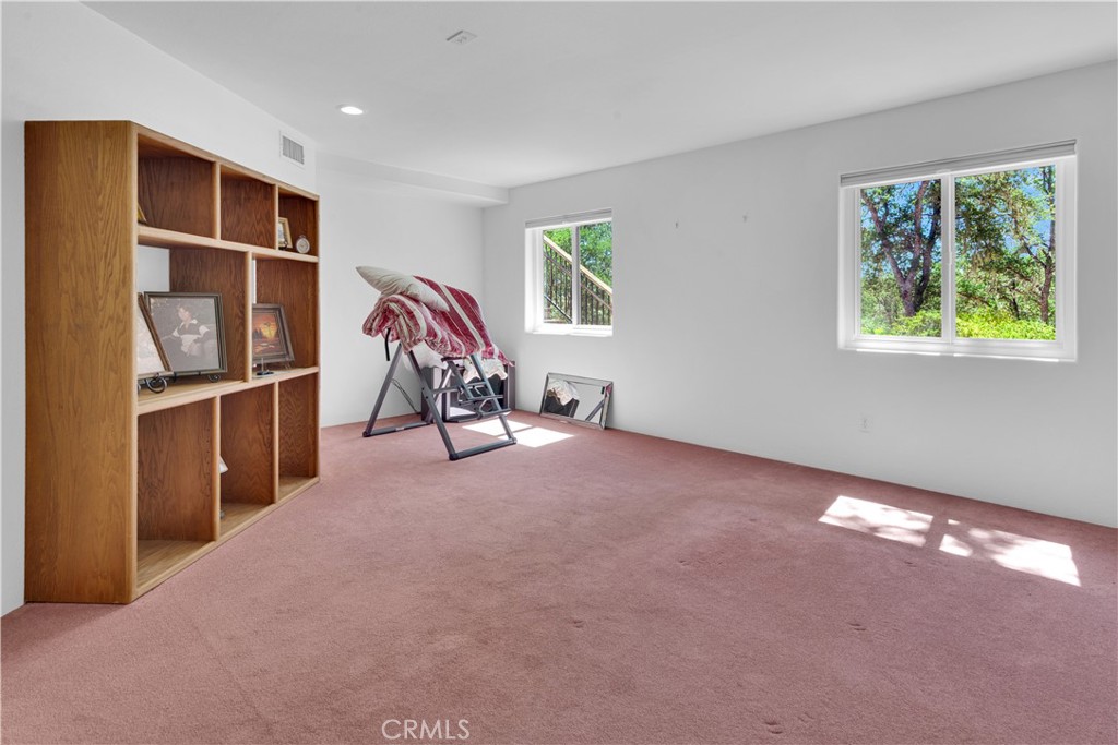 4595 Telford Road