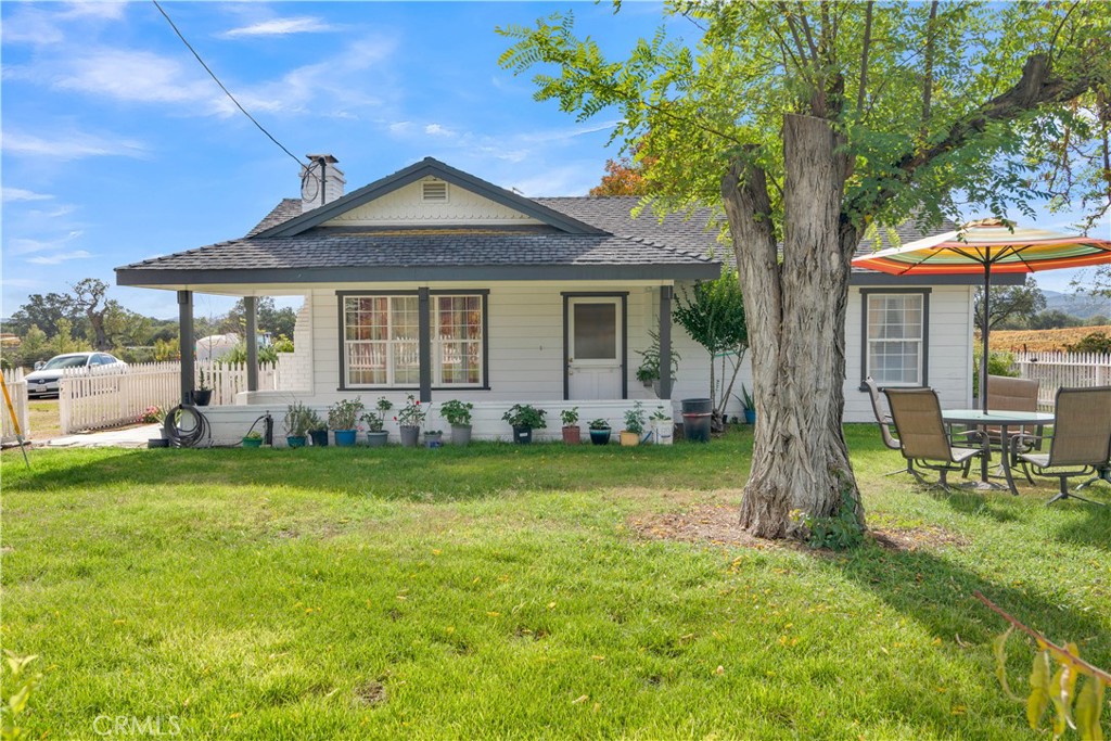 53500 Bradley Lockwood