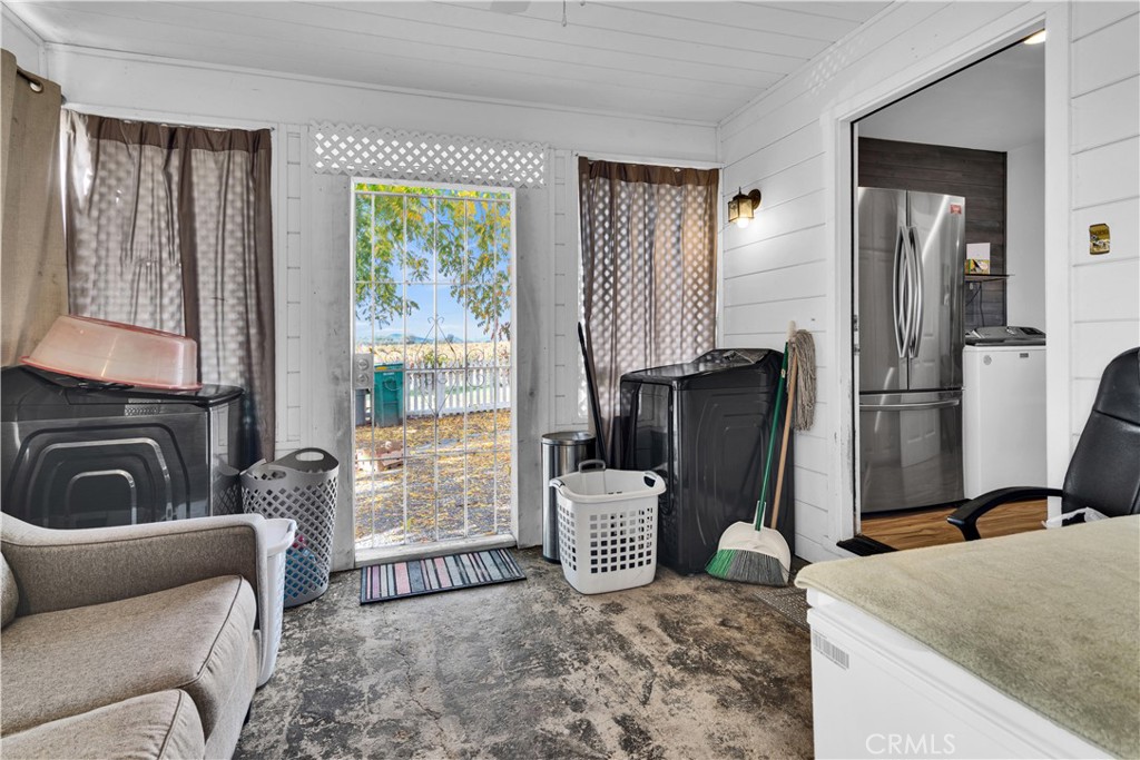 53500 Bradley Lockwood