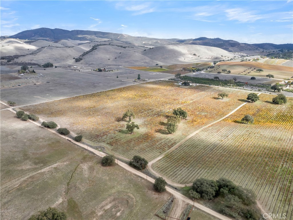 53500 Bradley Lockwood