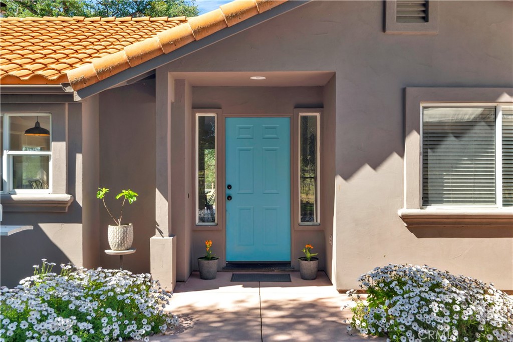 53600 Bradley Lockwood