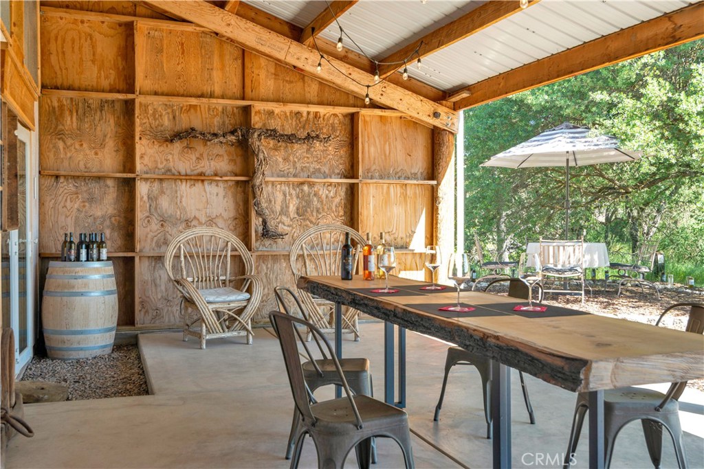 53600 Bradley Lockwood