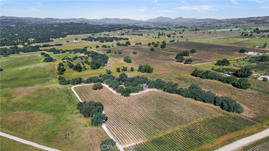 53600 Bradley Lockwood