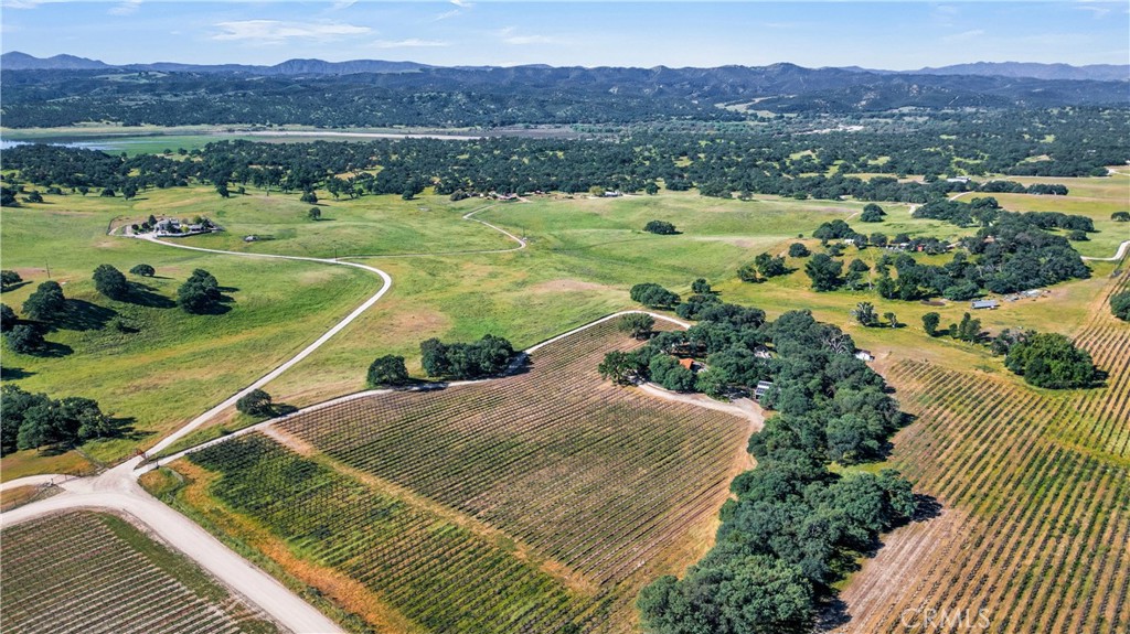 53600 Bradley Lockwood