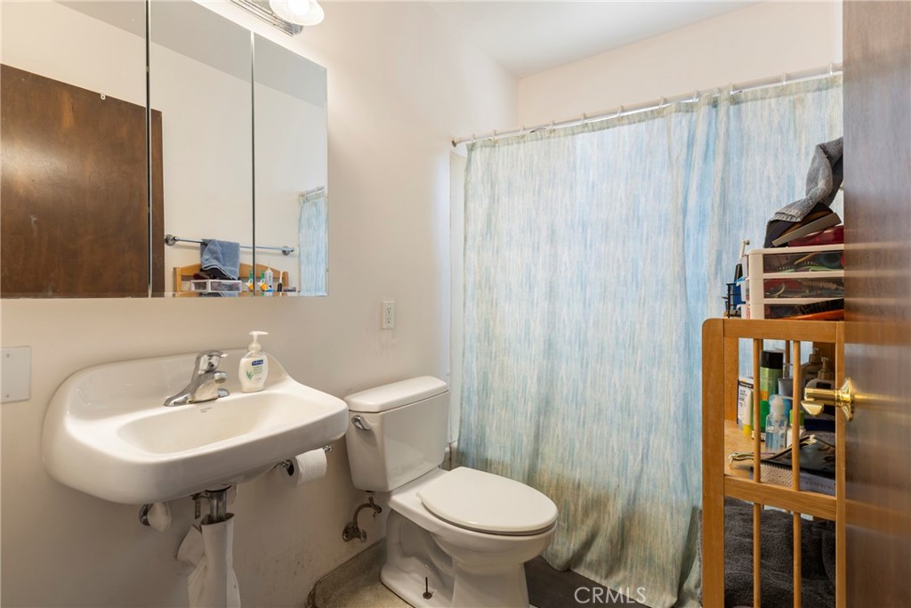 671 Mar Vista
