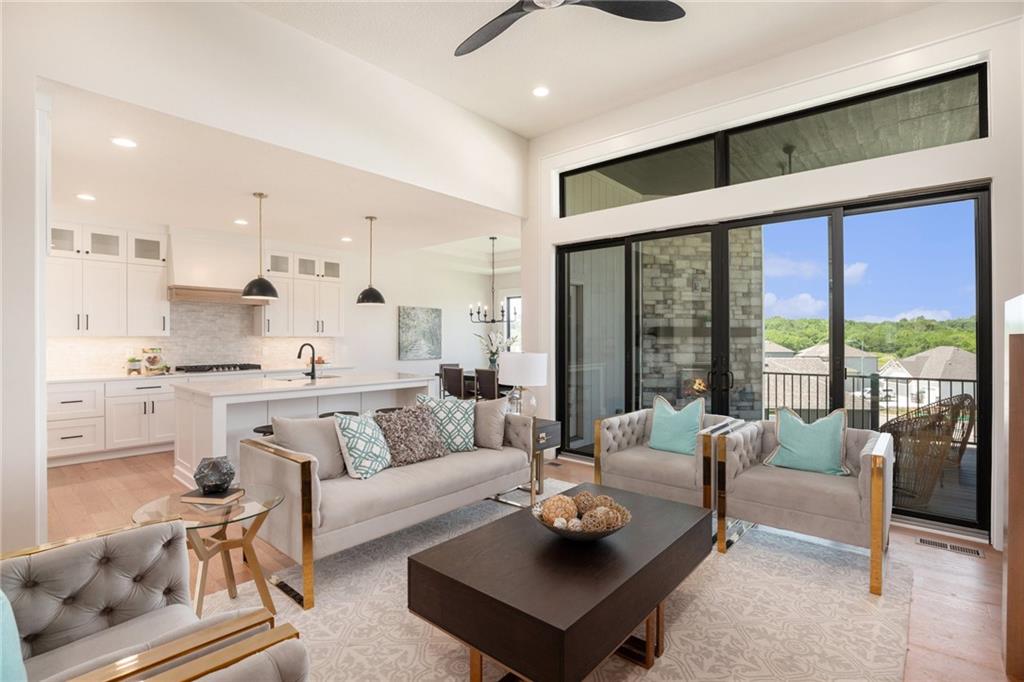 2317 SW Morris Drive