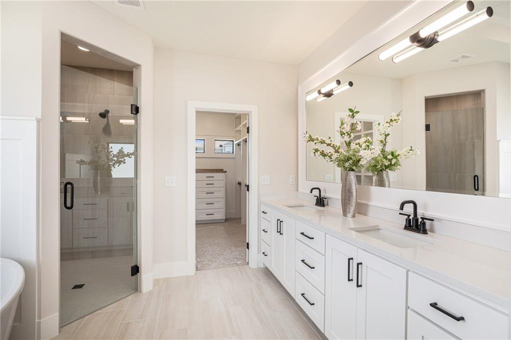 2317 SW Morris Drive